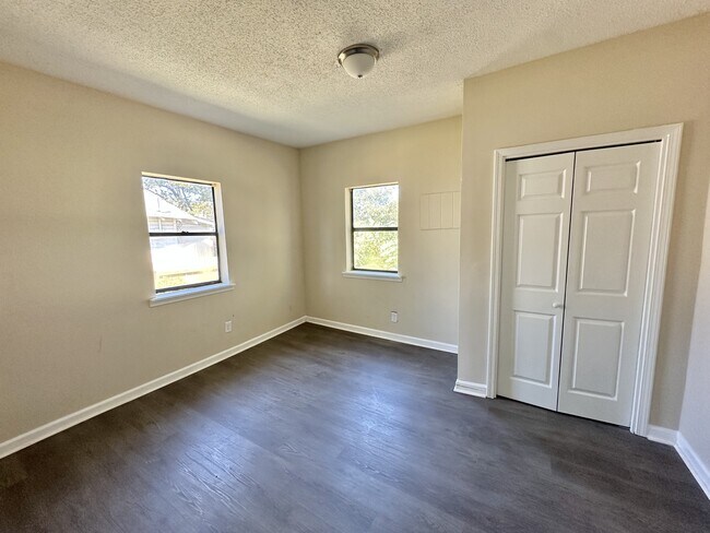 Photo - 1606 49th St Ensley