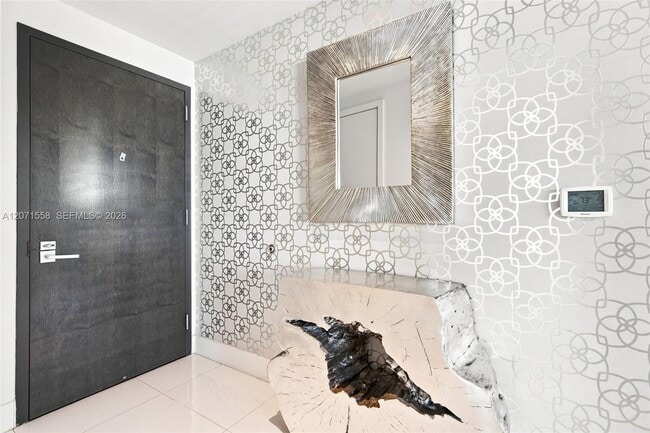 Photo - 1080 Brickell Ave Unidad 3800