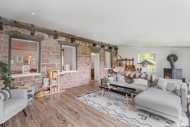 Photo - 1220 Alpine Rd