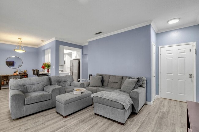 Photo - 8600 Coppertowne Ln