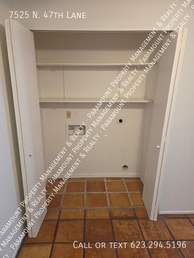 Photo - 7525 N 47th Ln Apartamento