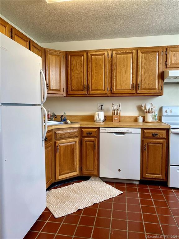 Photo - 10 Wiggins Farm Dr Unit E