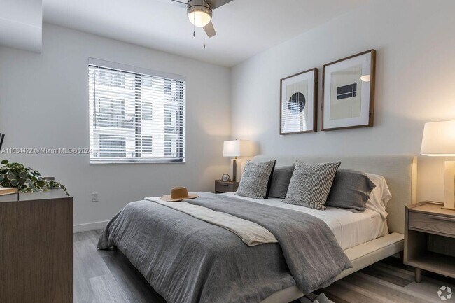 Photo - 401 Hialeah Dr Unit 838