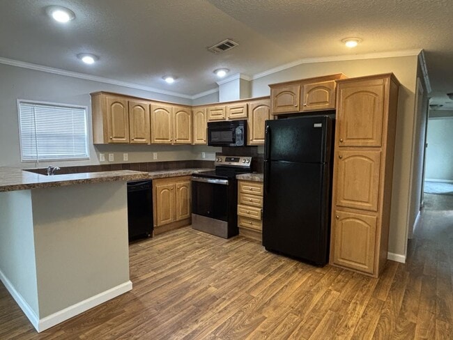 17 Kimberly Ct