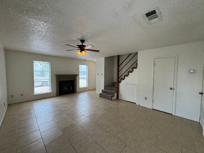 Photo - 2515 Bermuda Dr Unit D