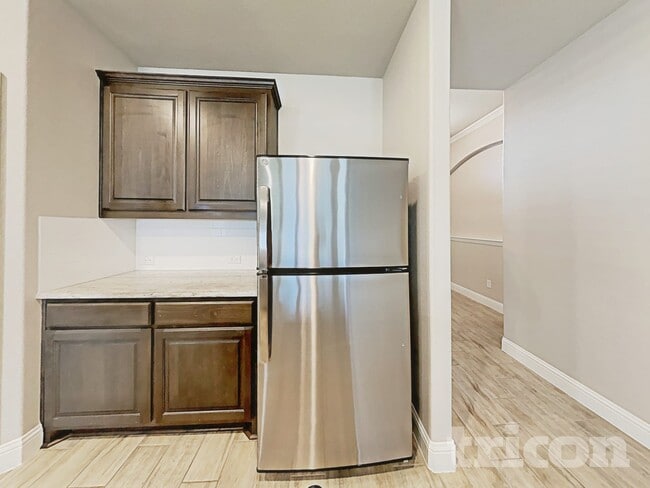 Photo - 7708 Cottonwood Dr