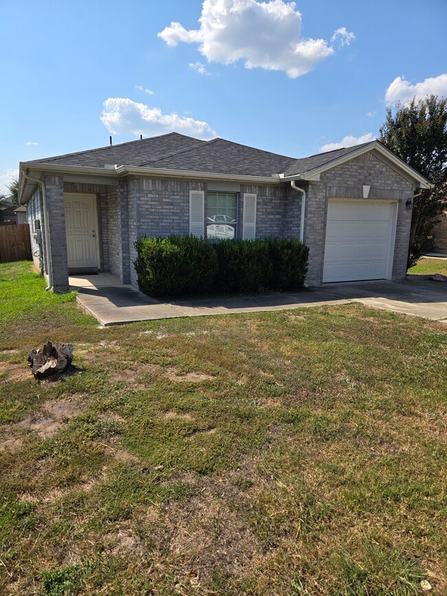 Building Photo - 212 Capistrano Dr Rental
