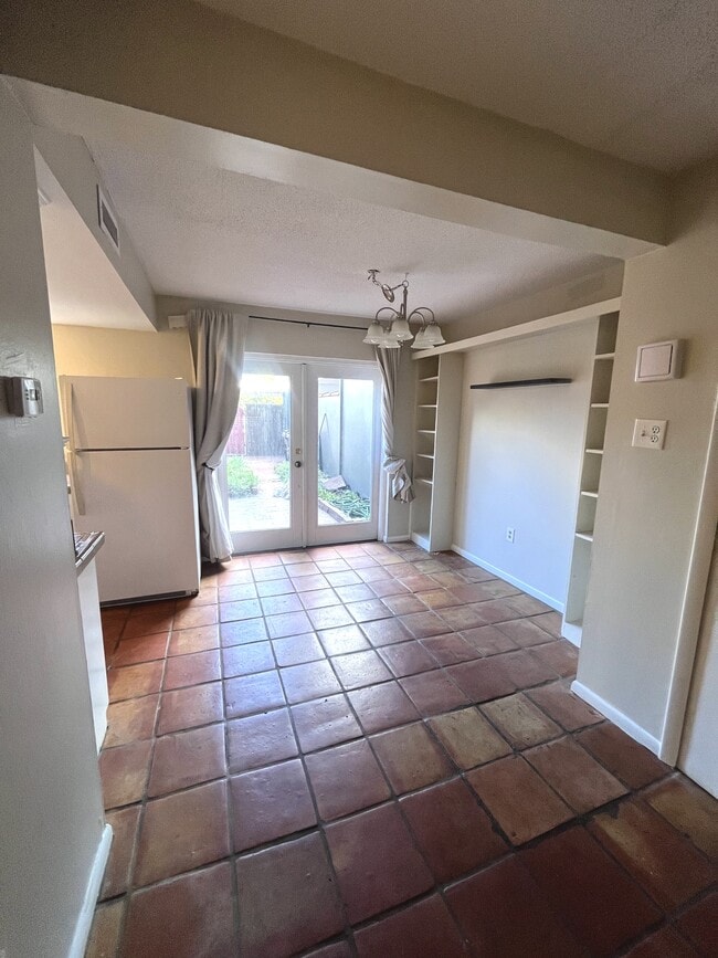 Photo - 3104 Harrison Ave