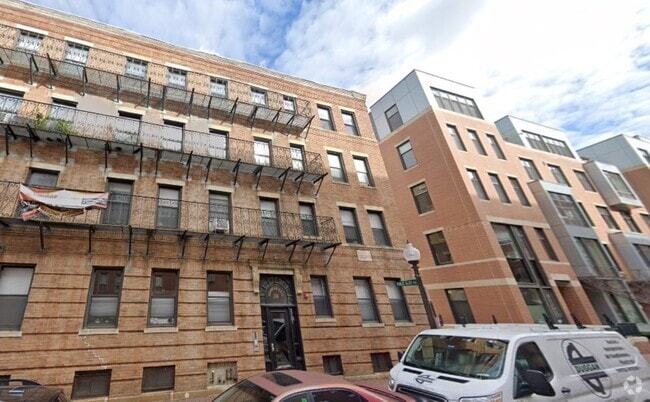 Building Photo - 34 East Newton St Unit 2 Rental