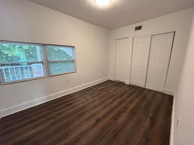 Photo - 9760 Bay Harbor Terrace Unit 2