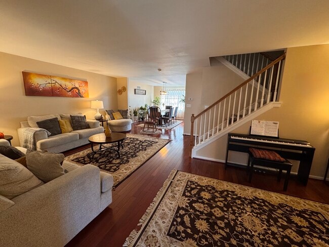 Photo - 1390 Mohr Cir