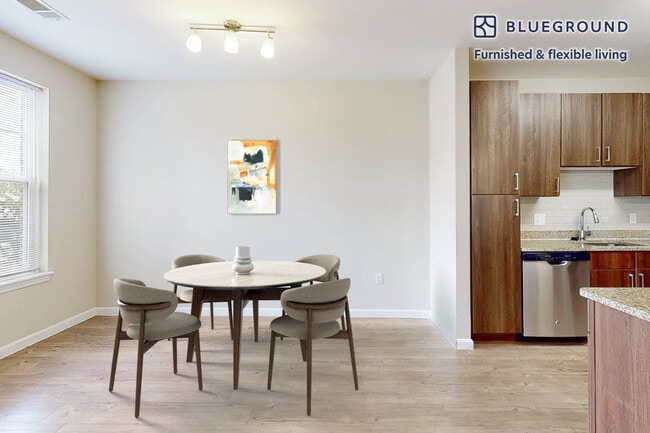 Photo - 40 Riverpath Dr Unit FL1-ID2424A