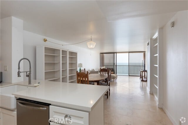 Building Photo - 1750 E Ocean Blvd Unit 909 Rental