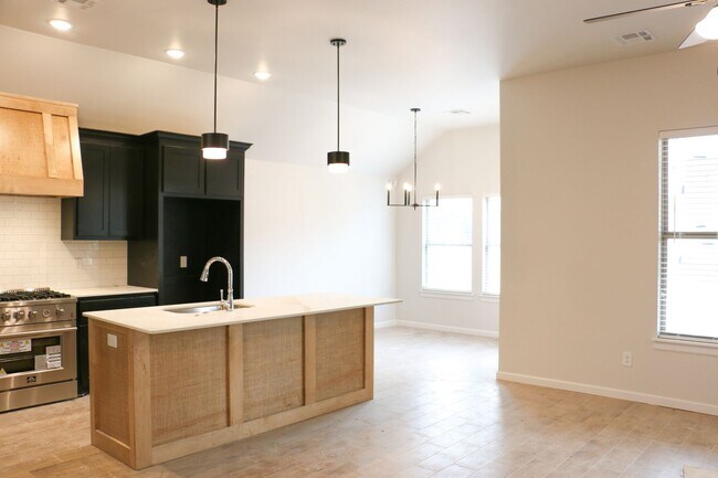 Photo - Brand New Home in Shawnee!