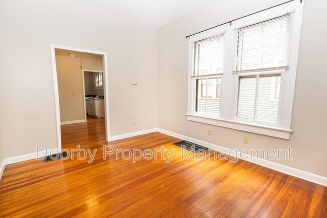 Photo - 318 Tremont St Unit 2