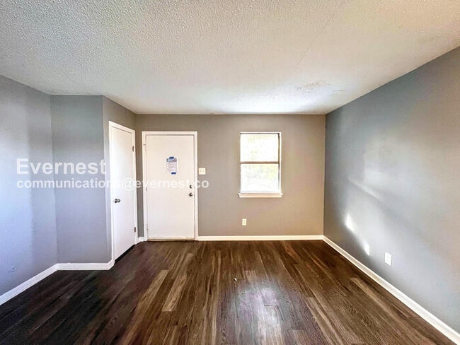 Photo - 9 Meredith Ct Unit 5