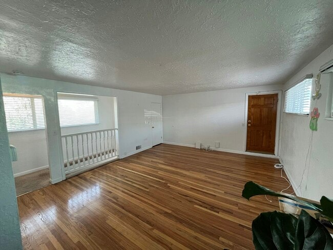 Photo - 1327 Yuma St