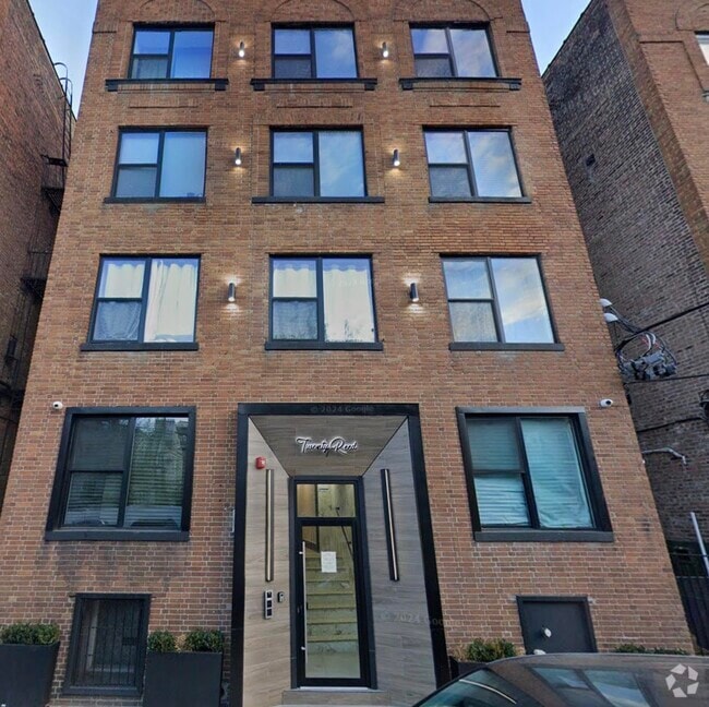 Building Photo - 20 Reed St Unit 5 Rental