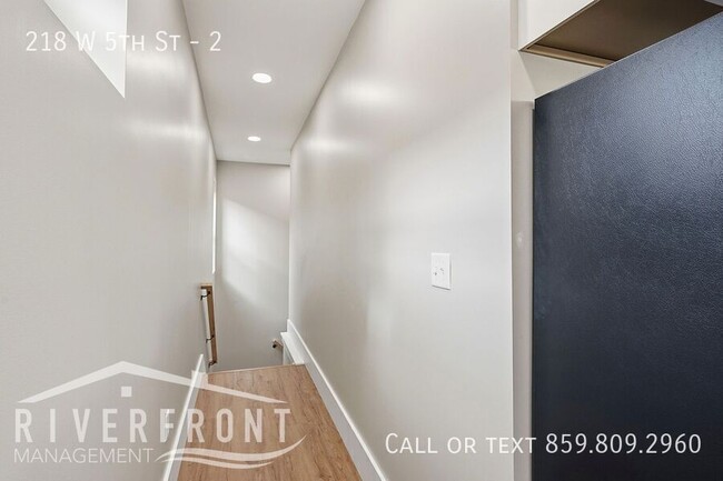 Photo - 218 W 5th St Unit 2