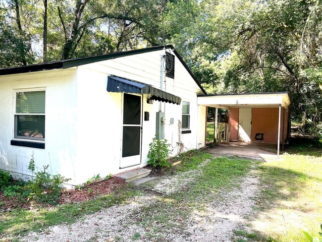 Photo - Cozy Home In Seminole Manor