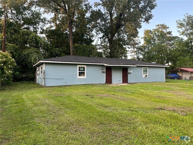 Building Photo - 255 Pollard St Rental