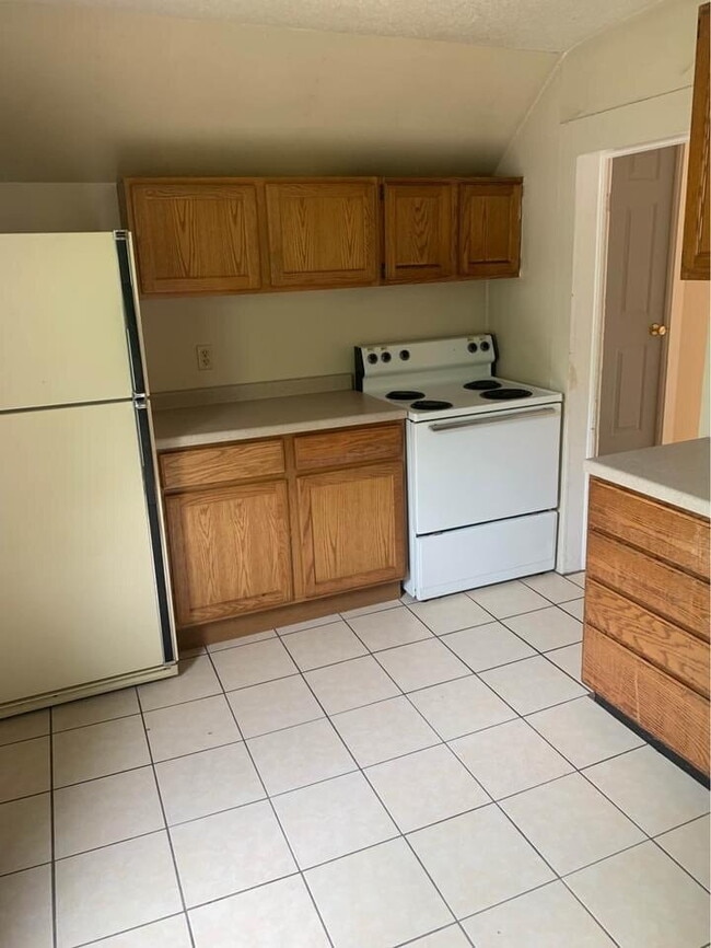 Photo - 3 Bedroom Student Rental Near UWEC