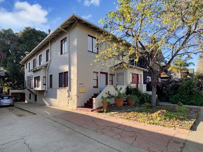 Apartments For Rent In Berkeley Ca Forrent 2636 College Ave Unit 2bd