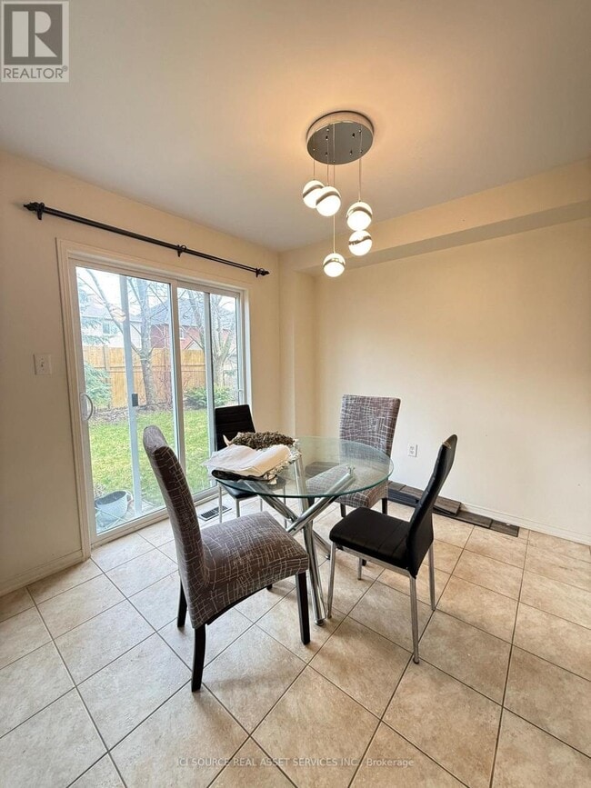 Photo - 181 Norland Cir