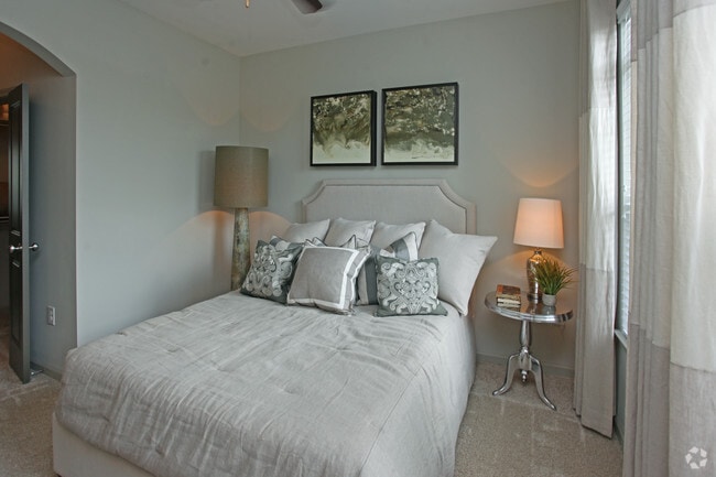 Photo - Heights at Meridian