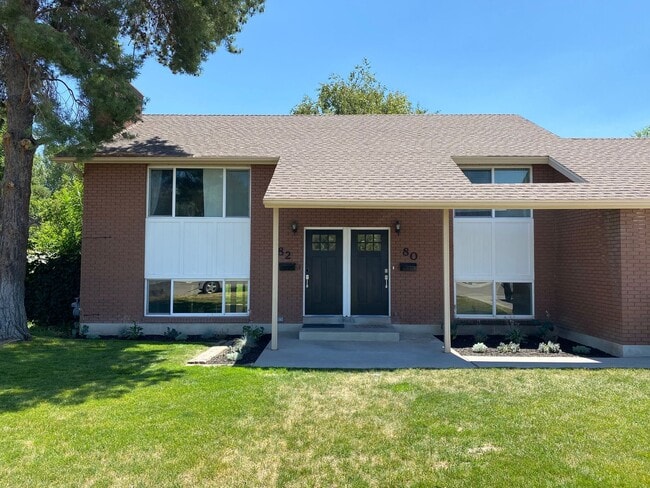 Building Photo - Orem Duplex - Downstairs