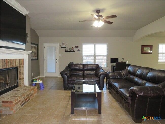 Photo - 9805 Kaitlyn Dr