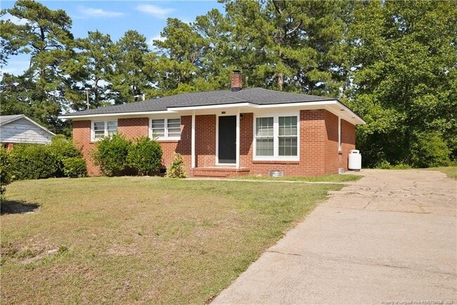 Photo - 709 Shambrey St