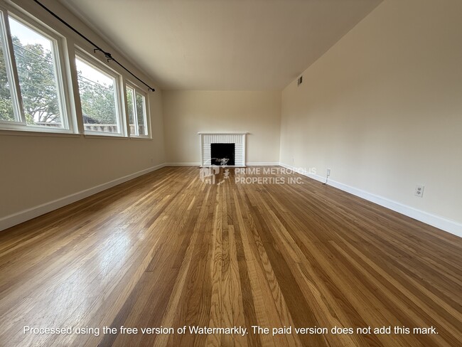 Photo - 2346 Montezuma Dr