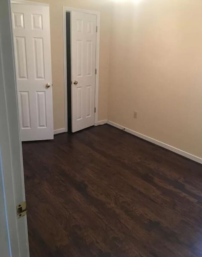 Photo - 5604 Knockadoon Ct