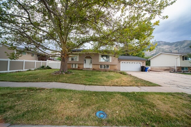 Photo - 1784 N 600 E