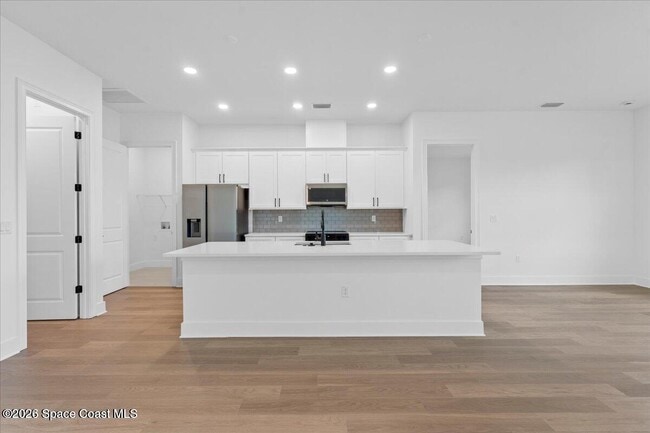 Photo - 447 Hancock St