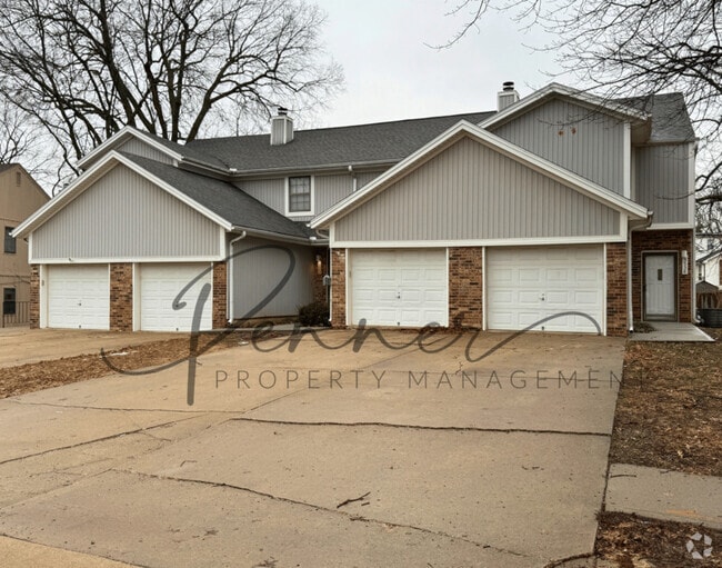 Building Photo - 3536 NE Independence Ave Rental