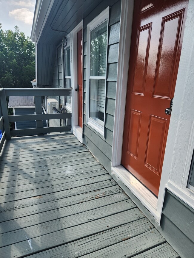 Photo - 209 N Adams St Townhome