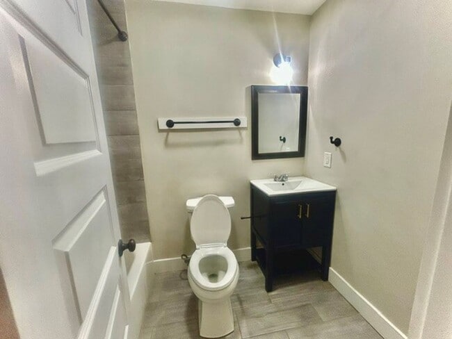 Photo - 3807 Mc Vay St SW Unidad 3807 Mcvay K