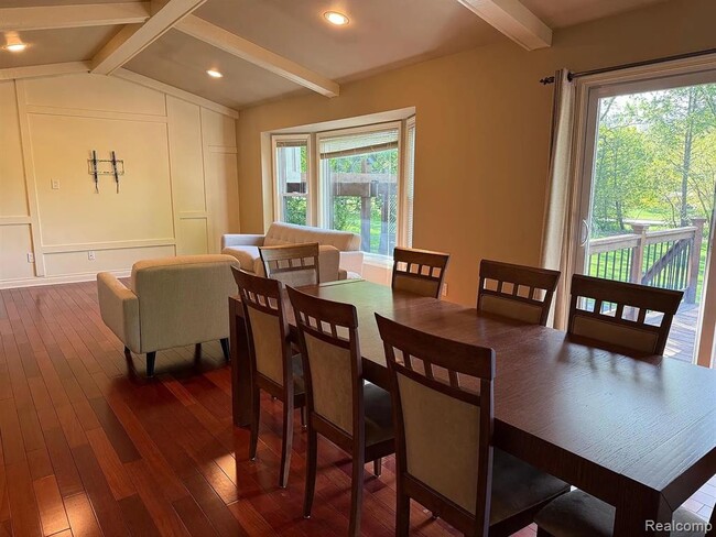Photo - 36157 Parklane Cir