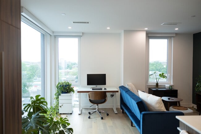 Photo - 37 L St SE Unit Apt 607