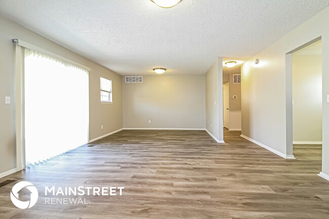 Photo - 4813 Michael Dr