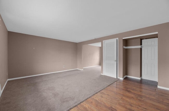 Photo - 4688 Hilton Ave Unit B