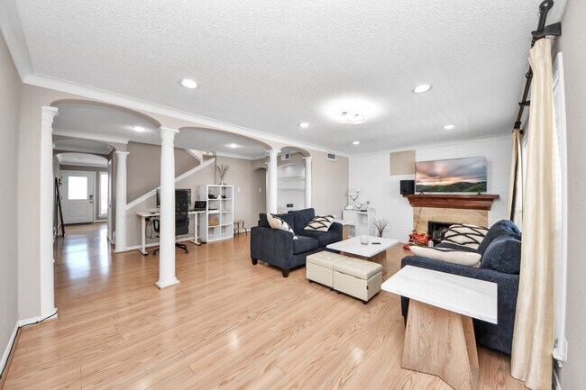 Photo - 781 Country Pl Dr Unit 2043
