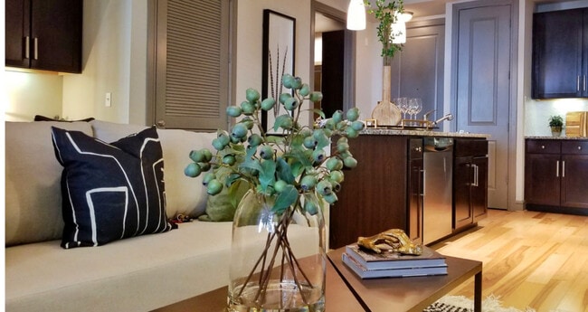 Photo - Luxury Living in Downtown’s Most Desired A... Unit MH1