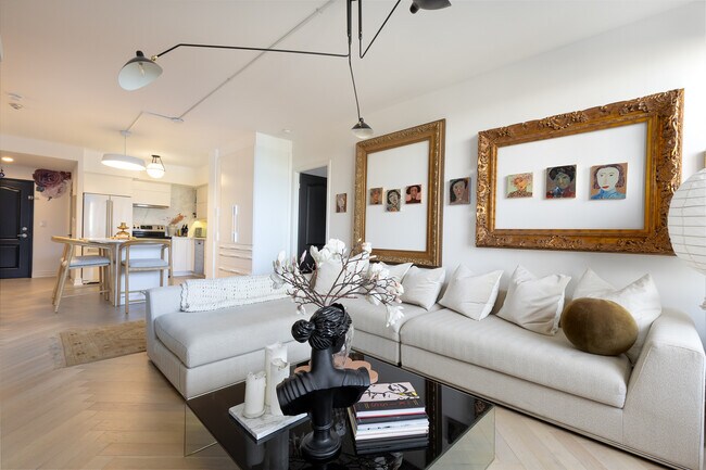 Photo - 20 Collier St