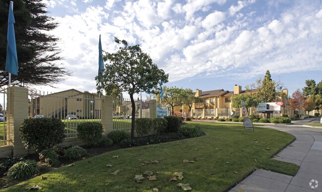 Laurel Grove