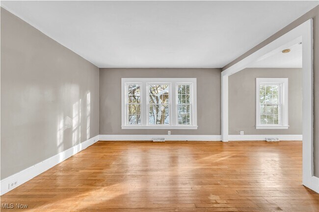 Photo - 117 Cleveland St