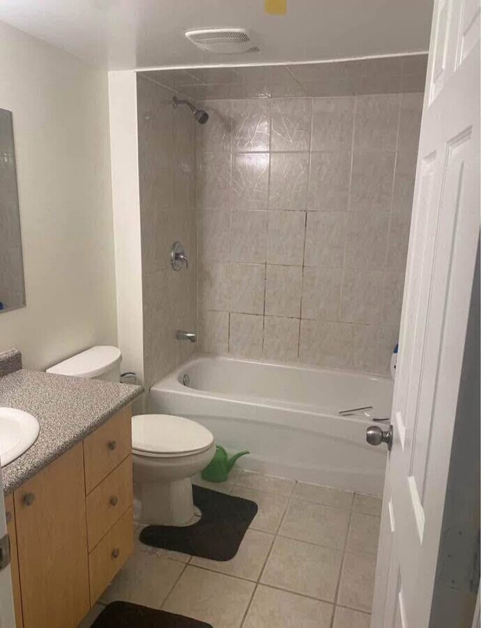 Photo - 127 Luella Cres