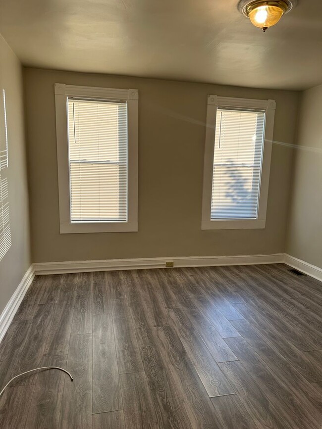 Spacious East Baltimore Home for Rent! Cen... - Spacious East Baltimore Home for Rent! Cen...